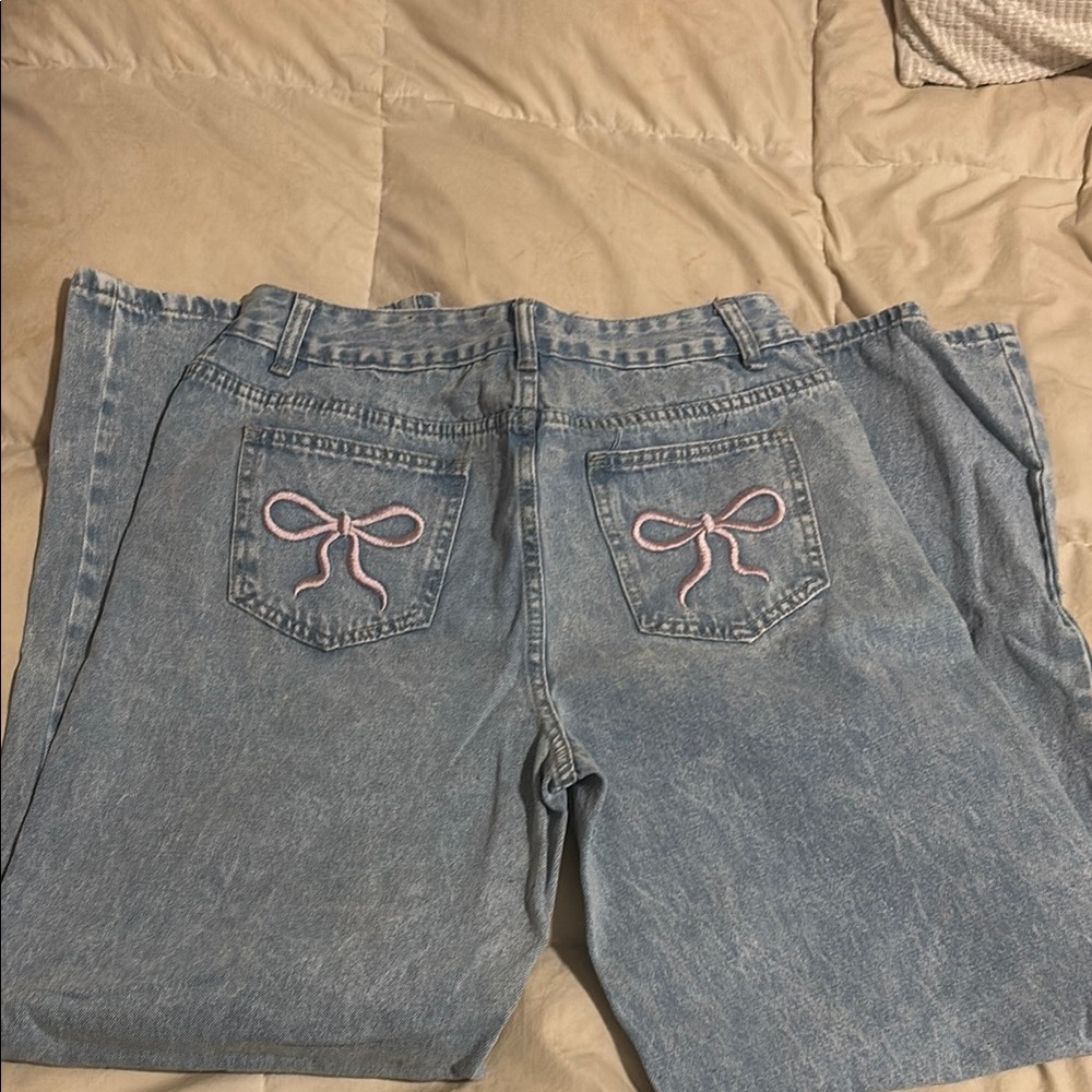 SHEIN Pink and Blue Straight Leg Jeans with Bow Embroidery